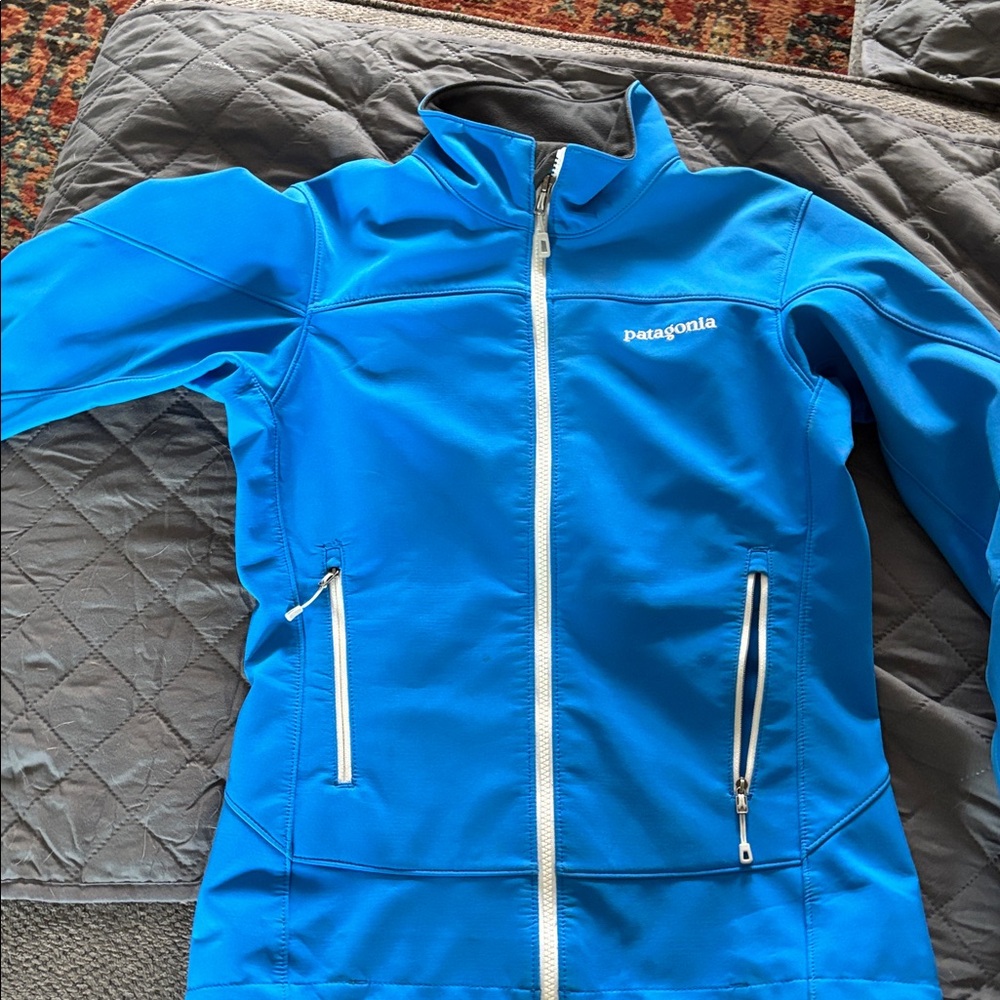 Patagonia Women's Blue Softshell Jacket